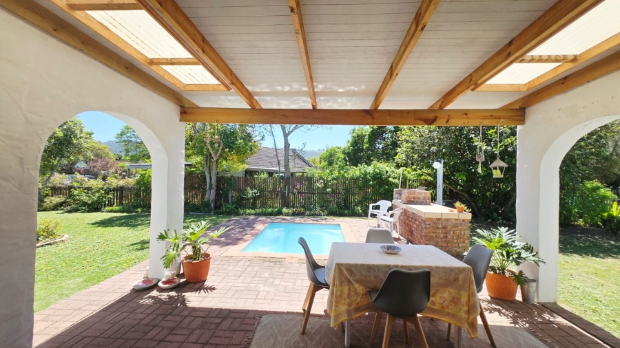 3 Bedroom Property for Sale in The Island Western Cape